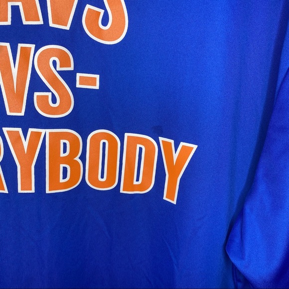 Cleveland Cavaliers Cavs VS Everyone Tee - Picture 3 of 4